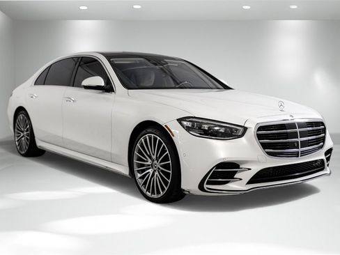 Used 2023 Mercedes-Benz S 500 S 500 image 8