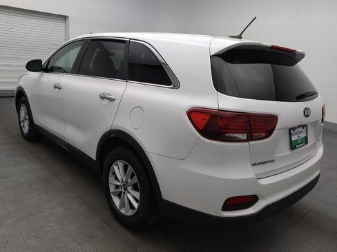 Used 2020 Kia Sorento LX image 5