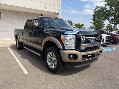 Used 2012 Ford F350 King Ranch w/ King Ranch w/Chrome Pkg AWD/4WD image 3