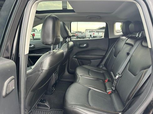 Used 2021 Jeep Compass Limited w/ Sun and Sound Group image 9