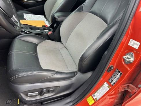Used 2023 Toyota Corolla XSE FWD image 9