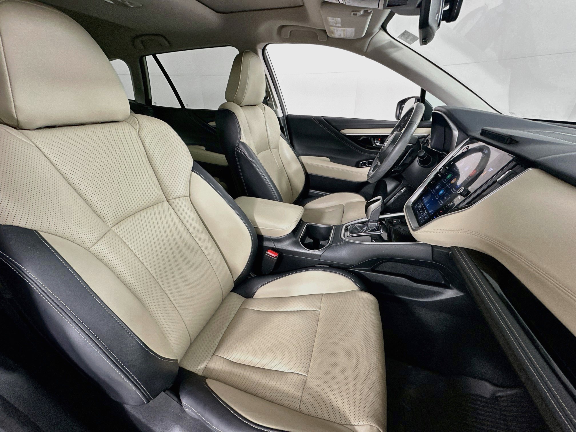 Used 2024 Subaru Outback Limited XT AWD/4WD image 29