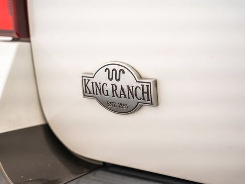 Used 2016 Ford Expedition King Ranch AWD/4WD image 9