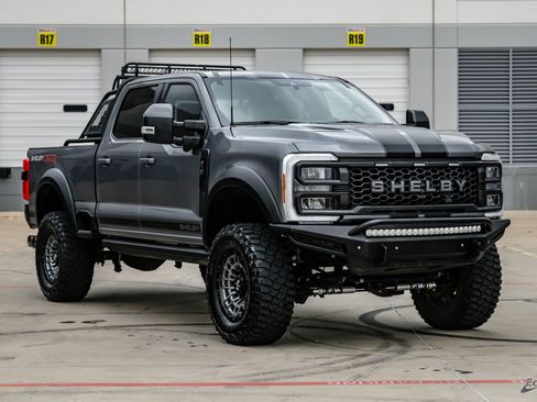 Used 2023 Ford F250 Lariat w/ Lariat Ultimate Package AWD/4WD image 23