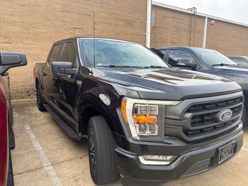 Used 2022 Ford F150 XLT w/ Equipment Group 302A High RWD image 3
