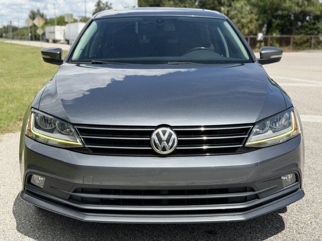 Used 2017 Volkswagen Jetta SEL FWD image 8