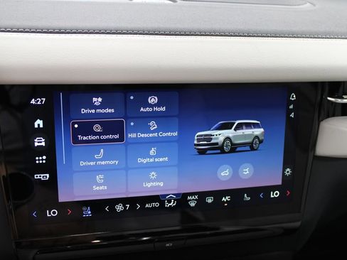 New 2025 Lincoln Navigator L Reserve image 55