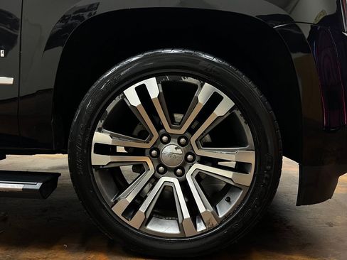 Used 2018 GMC Yukon Denali w/ Denali Ultimate Package AWD/4WD image 37