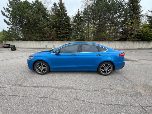 Used 2019 Ford Fusion SEL FWD image 5