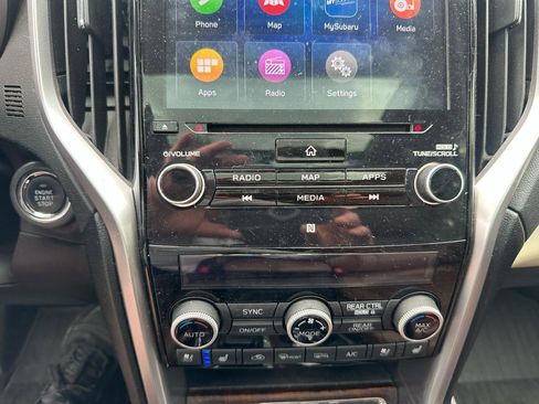 Used 2020 Subaru Ascent Touring AWD/4WD image 18