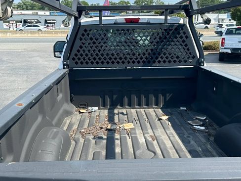 Used 2019 Ford F250 XL w/ Power Equipment Group AWD/4WD image 13