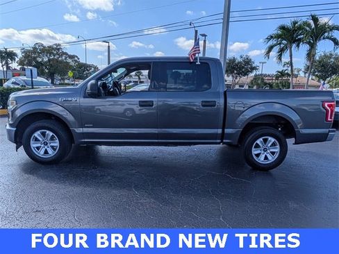 Used 2017 Ford F150 XLT image 4