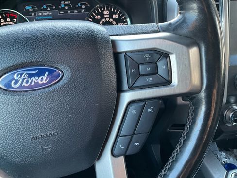 Used 2020 Ford F150 Platinum image 20