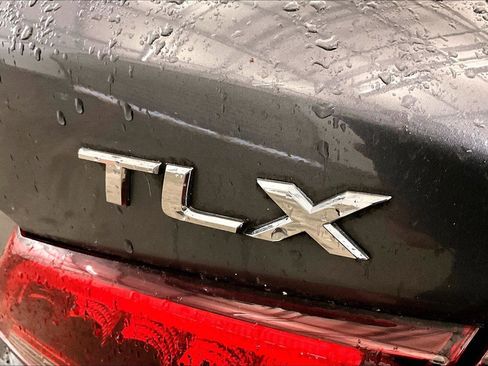 Used 2017 Acura TLX w/ Technology Package image 13