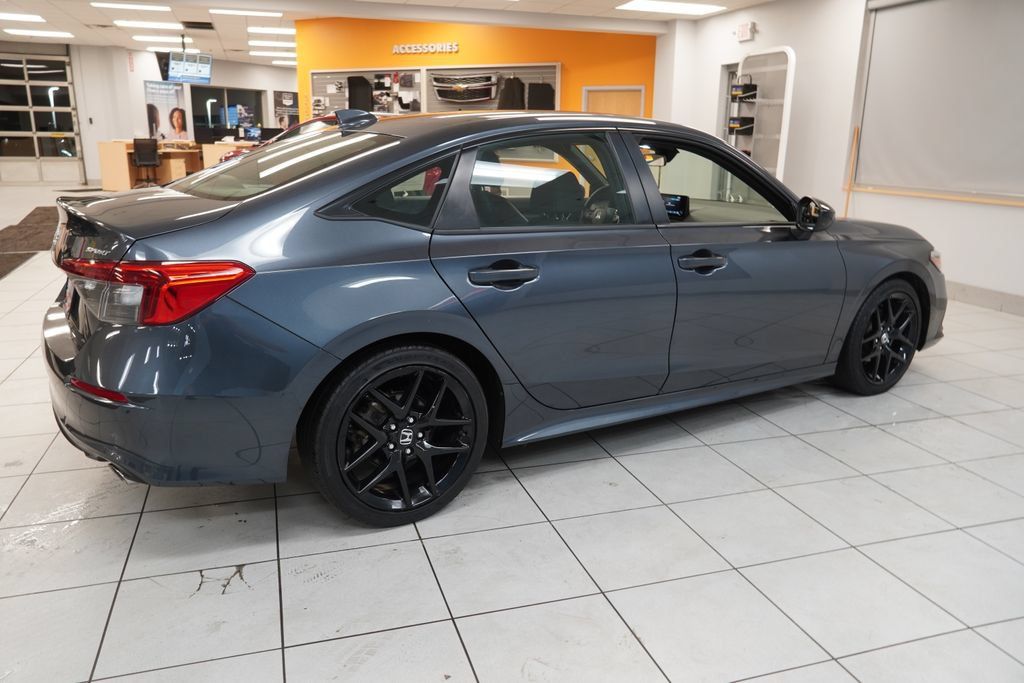 Used 2023 Honda Civic Sport image 11