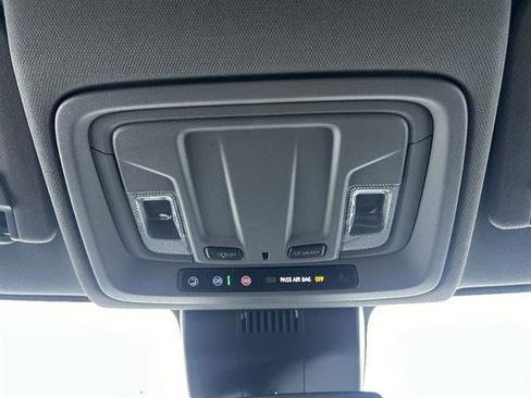 Certified 2022 Chevrolet Silverado 1500 LT image 25