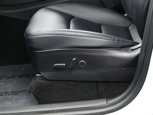 Used 2021 Tesla Model Y 2WD image 10