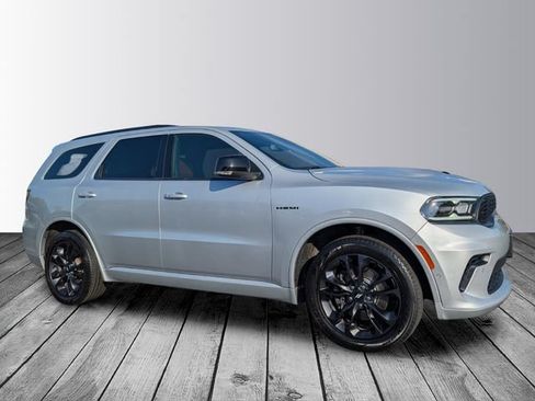 Used 2025 Dodge Durango R/T AWD/4WD image 4