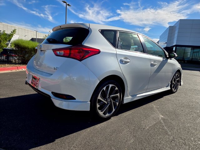 Used 2017 Toyota Corolla iM w/ Carpet Mat Package FWD image 6