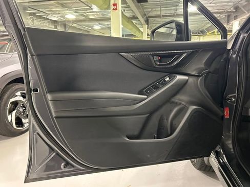 Used 2023 Subaru Crosstrek 2.0i Premium image 9