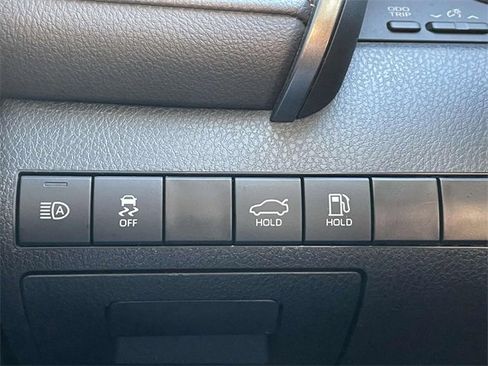 Used 2024 Toyota Camry SE image 24