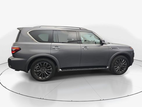 Used 2023 Nissan Armada Platinum w/ Captain's Chairs Package RWD image 9