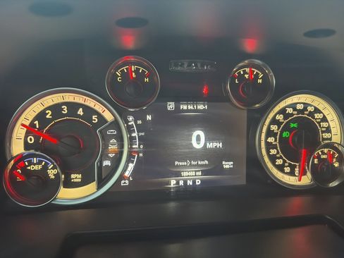 Used 2018 RAM 3500 Laramie w/ Protection Group image 22