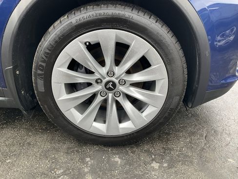 Used 2018 Tesla Model X 100D image 81