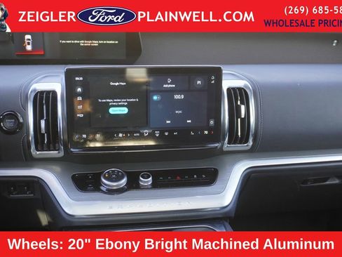 Used 2025 Ford Expedition Max Platinum image 20