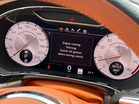 Used 2023 Bentley Continental GT Mulliner AWD/4WD image 26