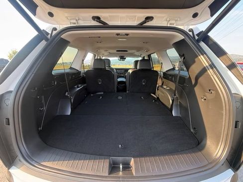 Used 2026 Hyundai Palisade SEL Premium AWD/4WD image 19