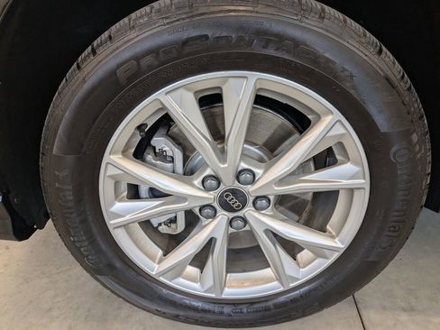Used 2025 Audi Q3 2.0T Premium AWD/4WD image 9