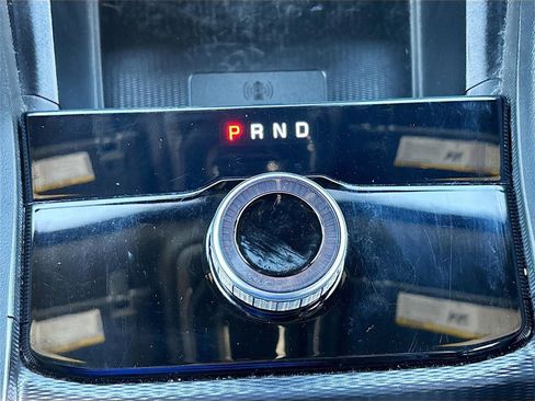 Used 2024 Jeep Grand Cherokee L Laredo image 17