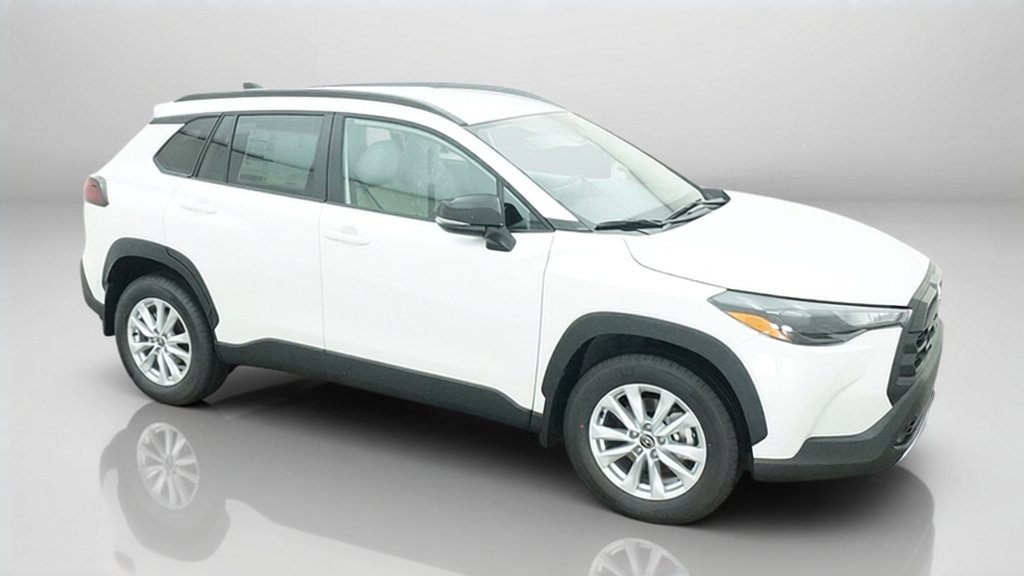 New 2026 Toyota Corolla Cross LE FWD image 6