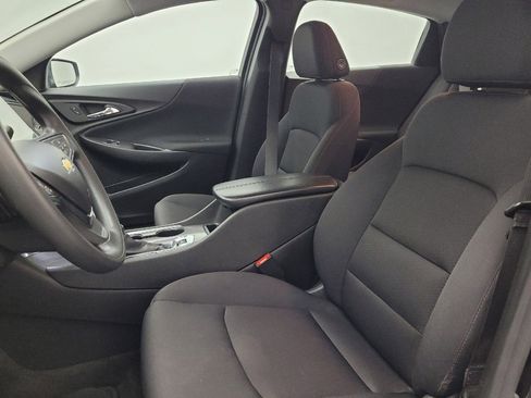 Used 2024 Chevrolet Malibu LT image 17