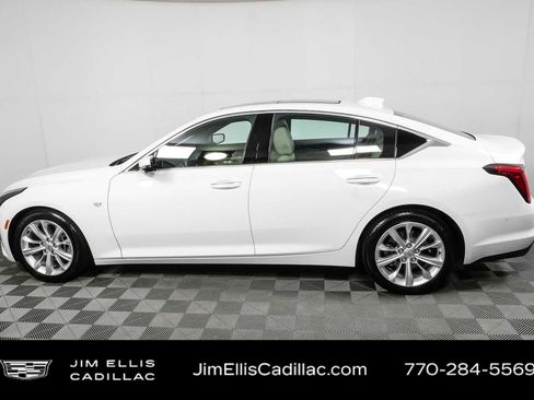 Used 2025 Cadillac CT5 Premium Luxury RWD image 31
