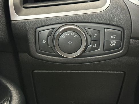 Used 2019 Ford Edge SEL w/ Equipment Group 201A image 31