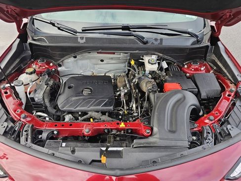 Used 2024 Buick Encore GX Sport Touring image 15