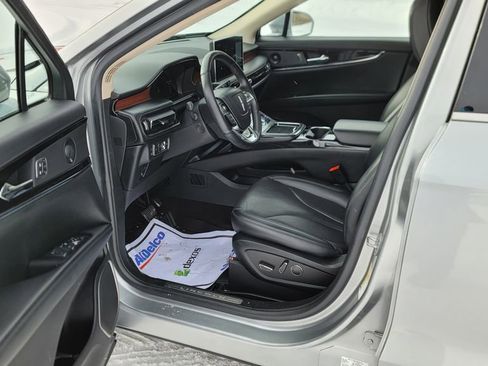 Used 2021 Lincoln Nautilus Reserve w/ Cargo Utility Package image 18