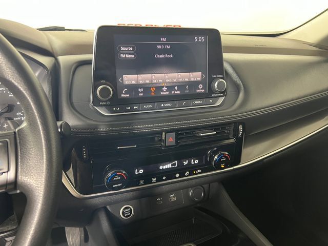 Used 2021 Nissan Rogue SV FWD image 18