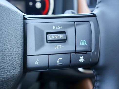 New 2026 Nissan Rogue Platinum image 12