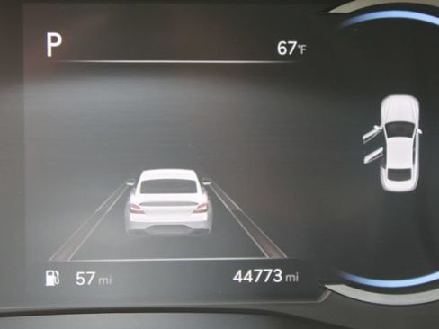Used 2022 Genesis G70 2.0T RWD image 20
