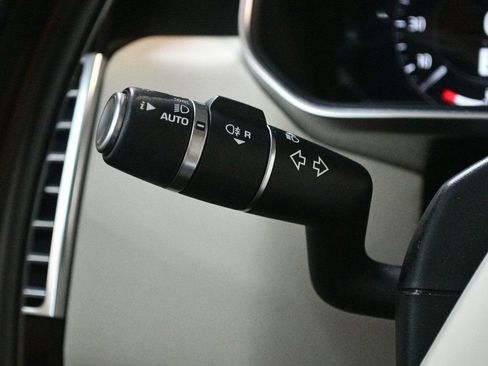 Used 2019 Land Rover Range Rover Supercharged image 74