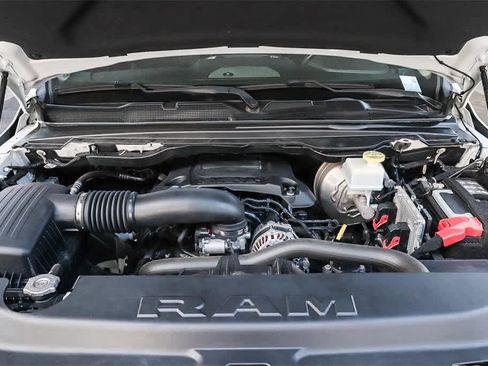Used 2022 RAM 1500 Laramie image 32