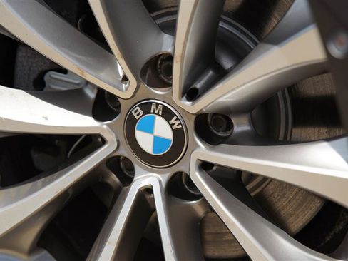Used 2016 BMW 528i xDrive Sedan AWD/4WD image 16