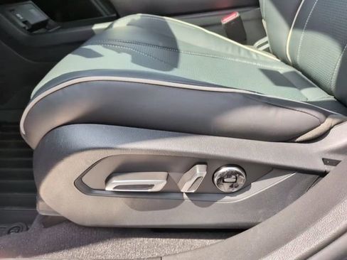 New 2026 Acura RDX SH-AWD w/ Advance Package image 14