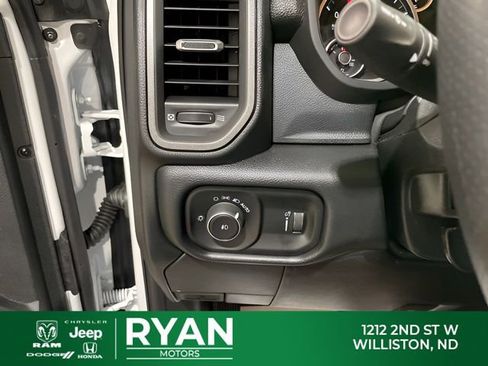 New 2026 RAM 5500 Tradesman w/ Chrome Appearance Group AWD/4WD image 25