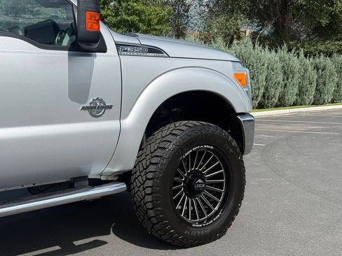 Used 2015 Ford F350 Lariat AWD/4WD image 7