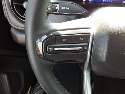 Used 2023 Chevrolet Colorado LT w/ LT Convenience Package RWD image 23