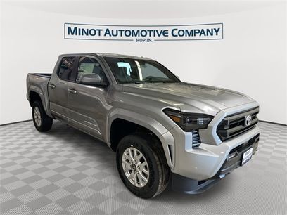 New 2025 Toyota Tacoma SR5